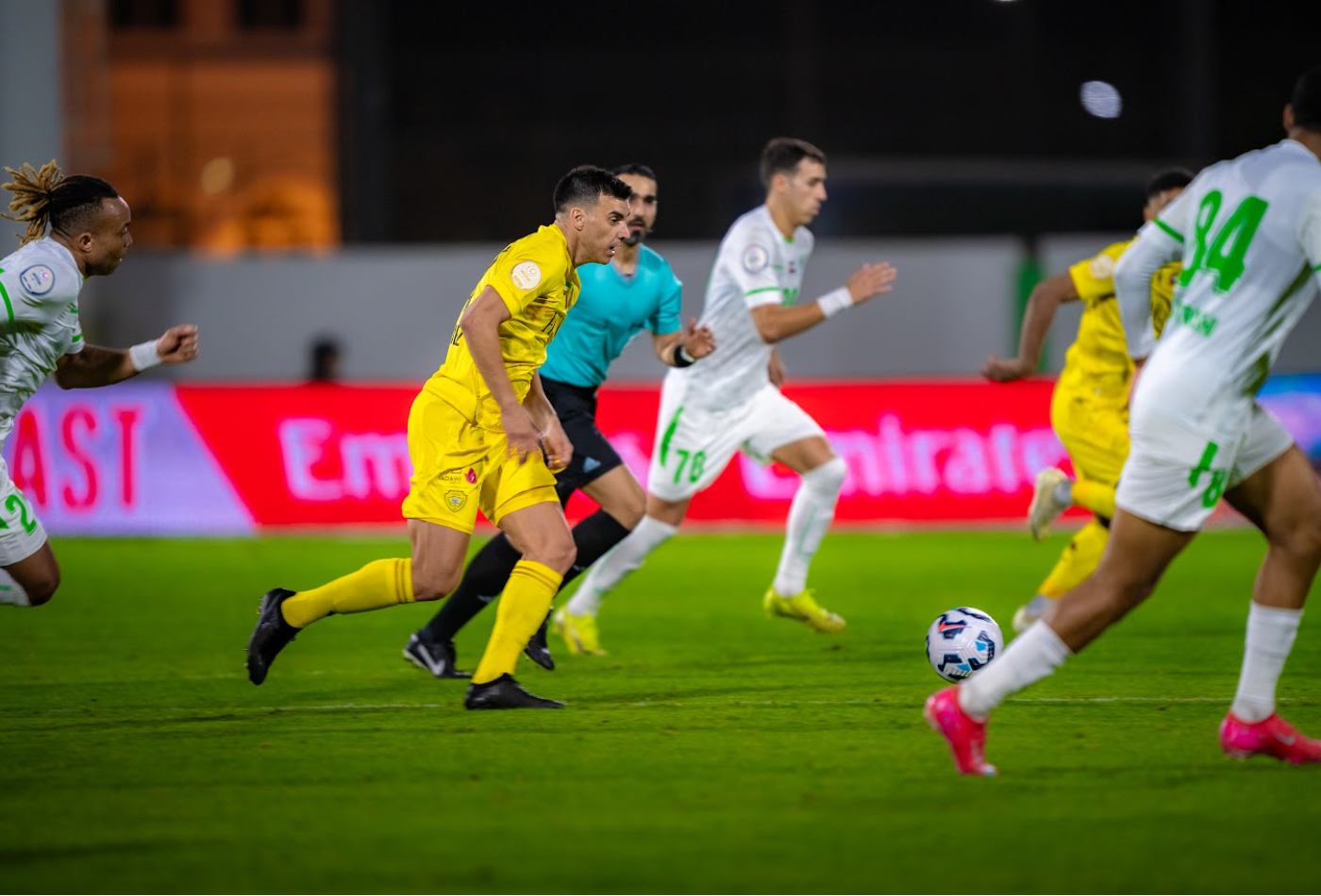 فوز الوصل على دبا الحصن في الدوري