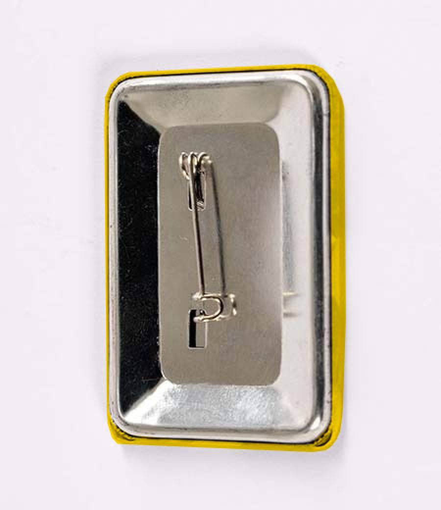 Lifestyle Pin Badge yellow