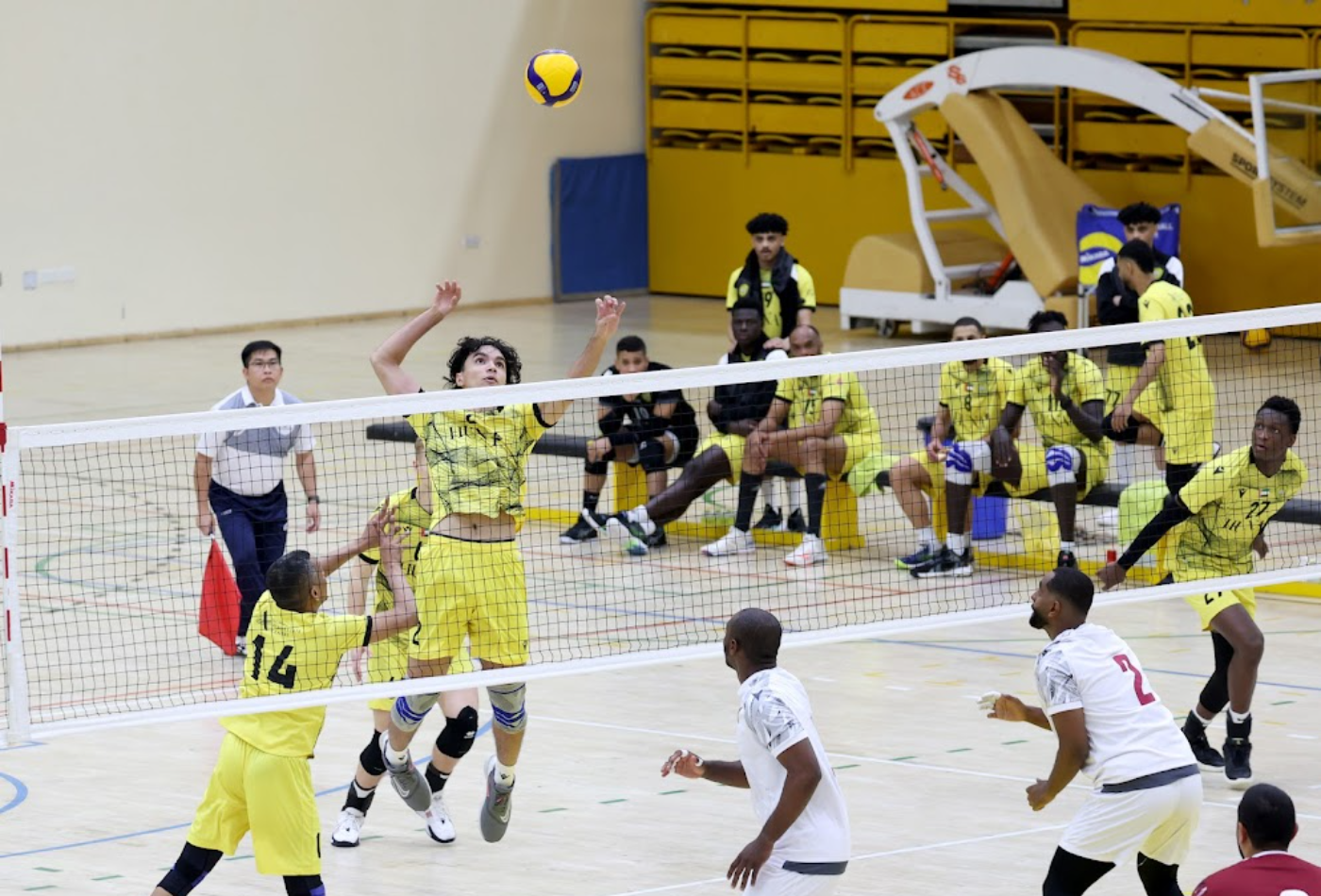 Al Wasl Men's Volleyball Team Defeats Al Wahda in the League