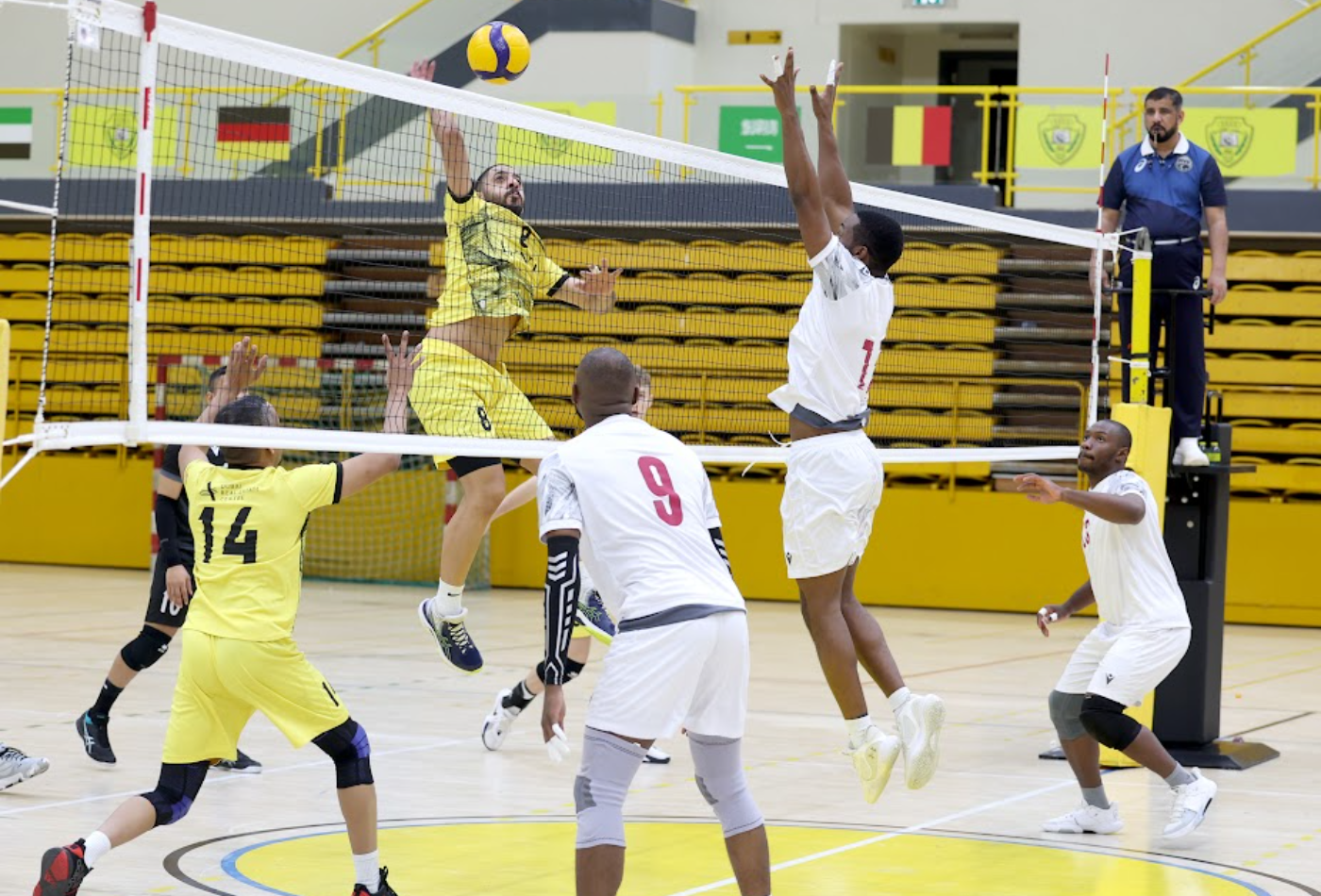 Al Wasl Men's Volleyball Team Defeats Al Wahda in the League