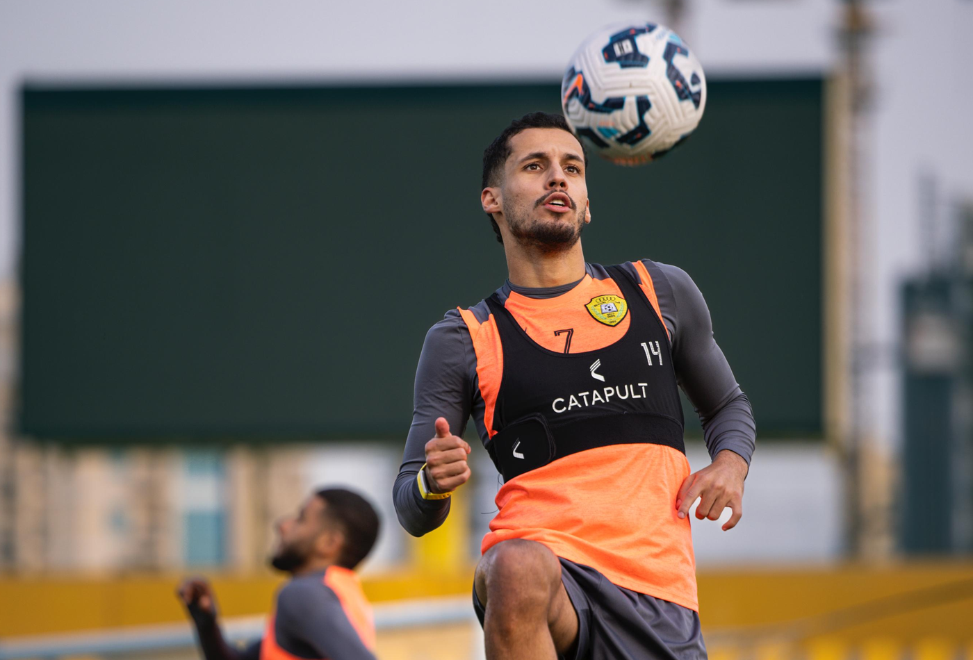 Al Wasl Completes Preparations for the Khorfakkan Match