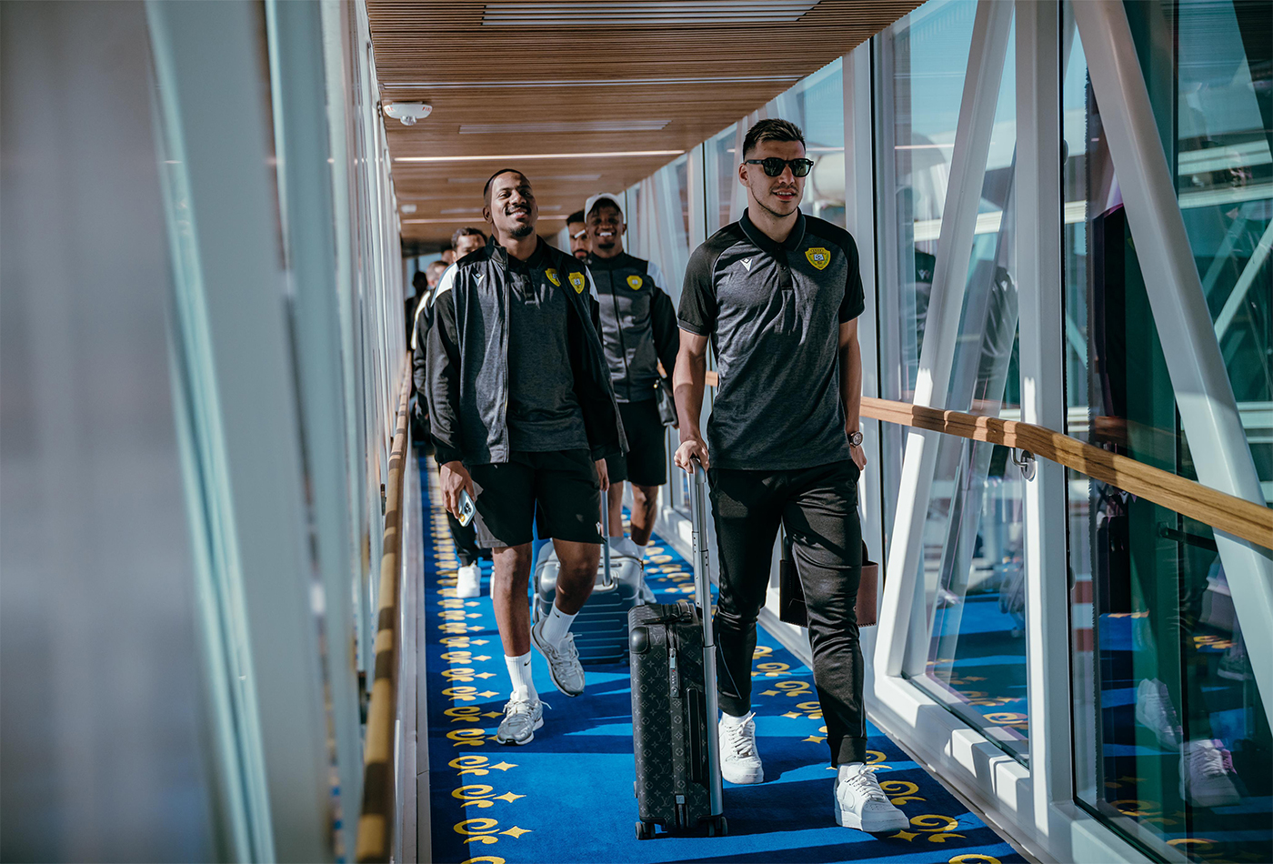 Al Wasl  football first team departs for Uzbekistan