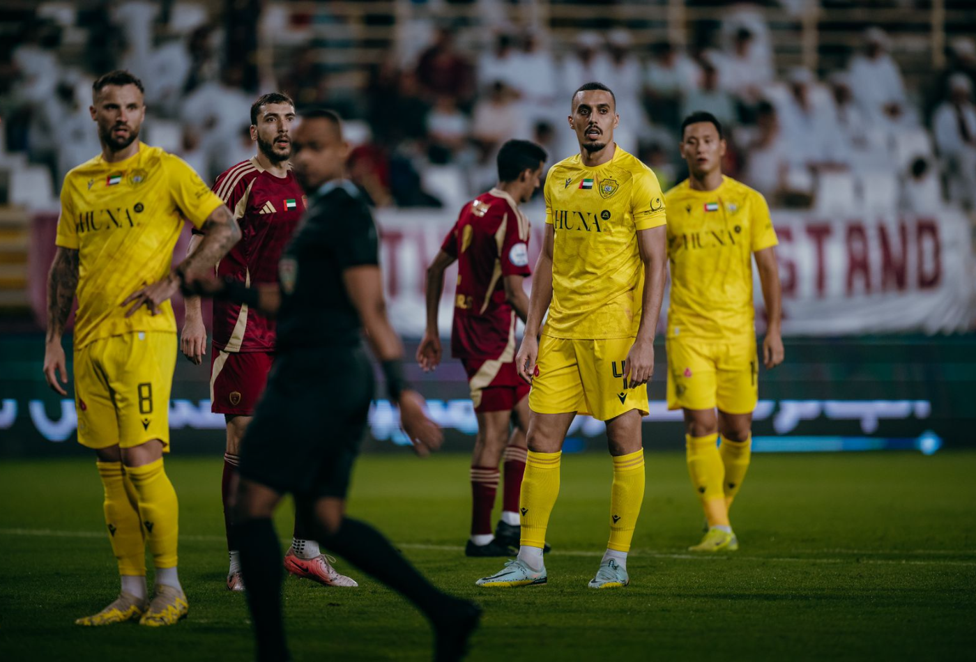 Al Wasl vs Al Wahda match ends with a 2-2 draw